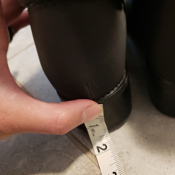 Trotters Black Boots Weatherproof - Picture 2 of 9